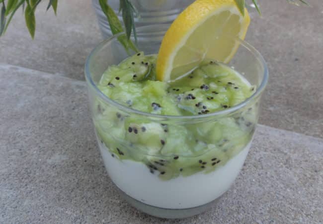 Panna cotta aux kiwis et citron