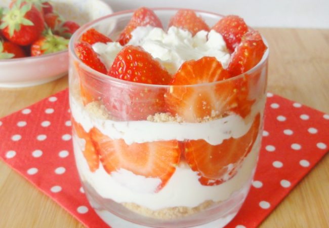 Tiramisu aux fraises sans alcool