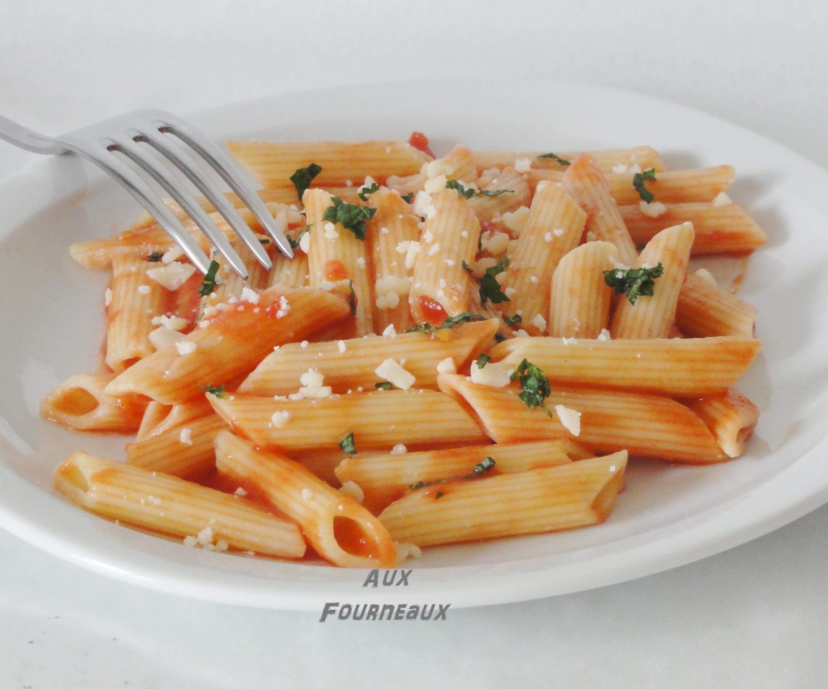 Penne rigate all&amp;#39;arrabbiata | Aux Fourneaux