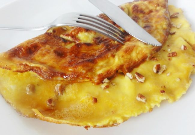 Omelette sucrée au sirop d’érable