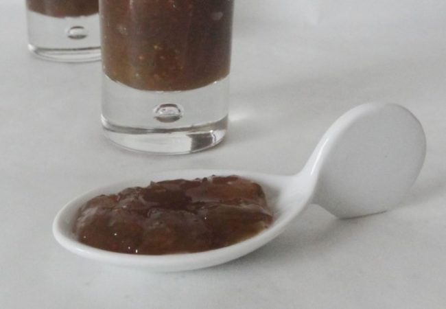 Chutney de figues aux petits oignons