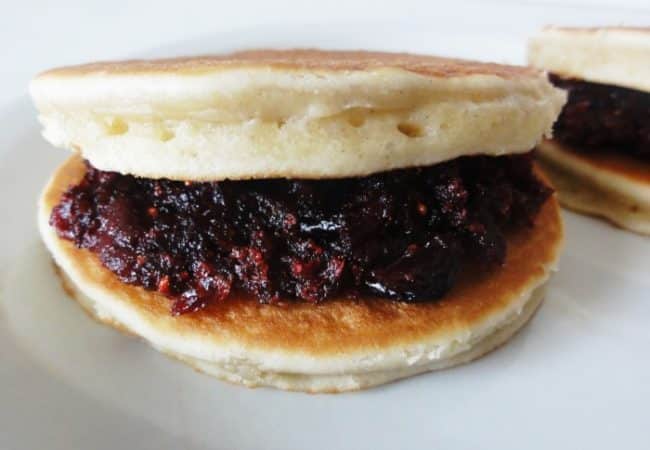 Dorayaki pancakes japonais