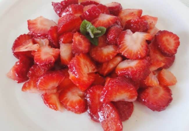 Fraises au sirop de menthe