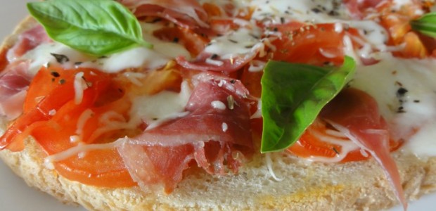 Bruschetta Tomate Mozza D Origine Italienne Aux Fourneaux
