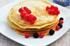 HOW TO MAKE THE BEST PANCAKES IN THE WORLD