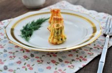 Mini cannelés apéritifs au saumon fumé