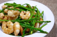Que servir pour accompagner des asperges