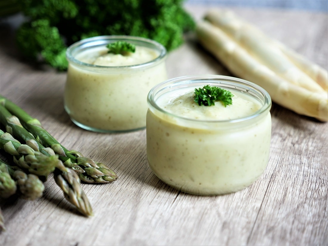 Veloute froid aux deux asperge