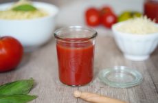 Coulis de tomates maison en bocaux
