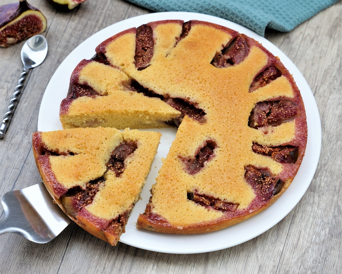 gateau moelleux aux figues fraiches