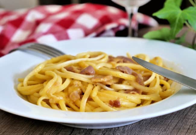 Pâtes Carbonara : la vraie recette traditionnelle italienne