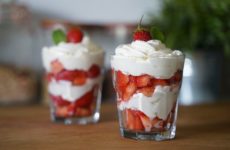 fraises à la crème chantilly