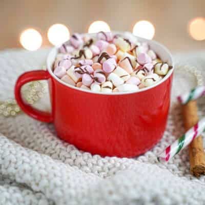 Le chocolat chaud aux épices de Noël Le chocolat chaud aux épices de Noël