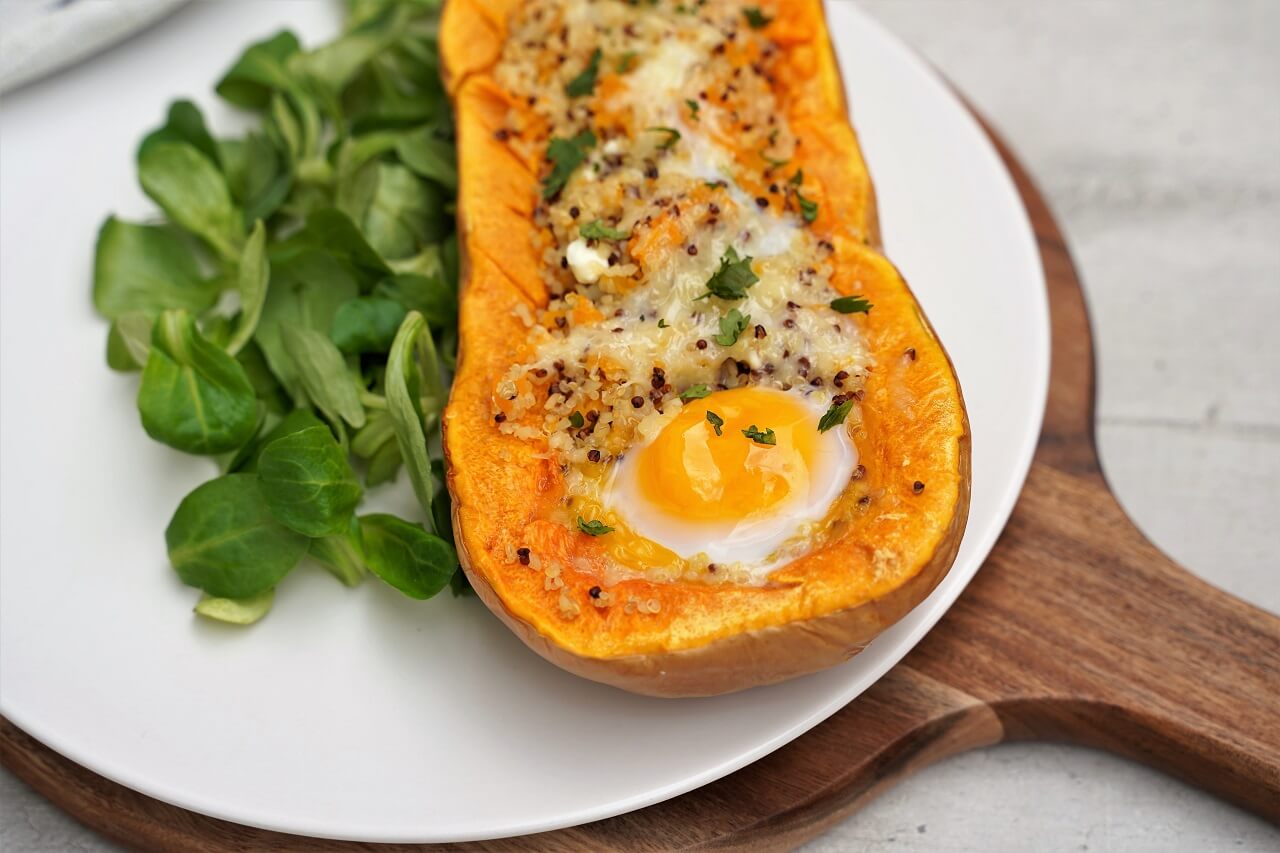 Butternut farcie et gratinée au four | Aux Fourneaux