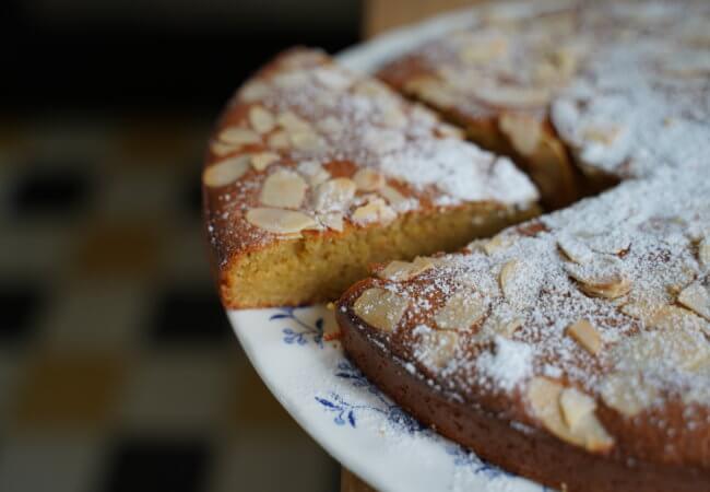 Gâteau à l’amande et fleur d’oranger