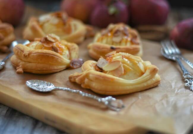 Feuilleté de Noël pommes amandes