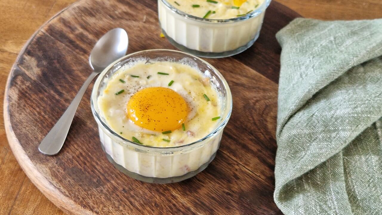 Oeuf cocotte reblochon et lardons