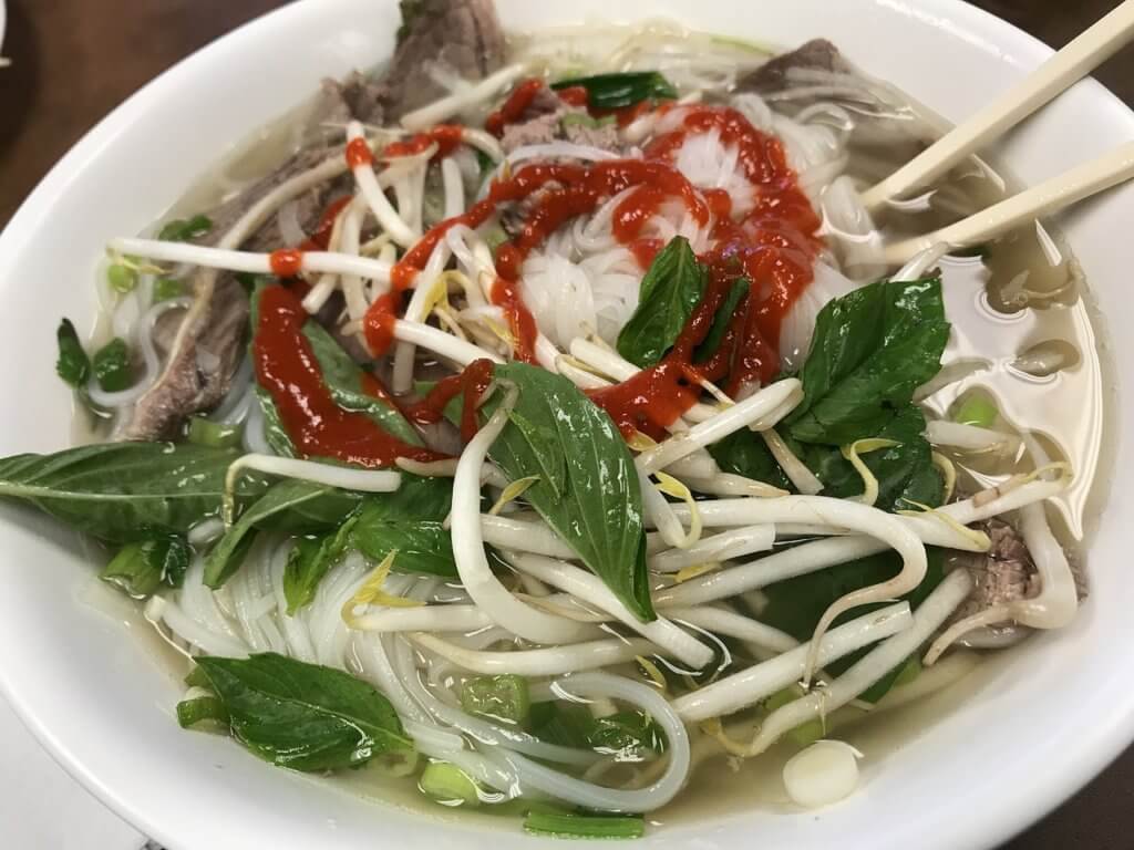 recette soupe pho boeuf vietnamienne
