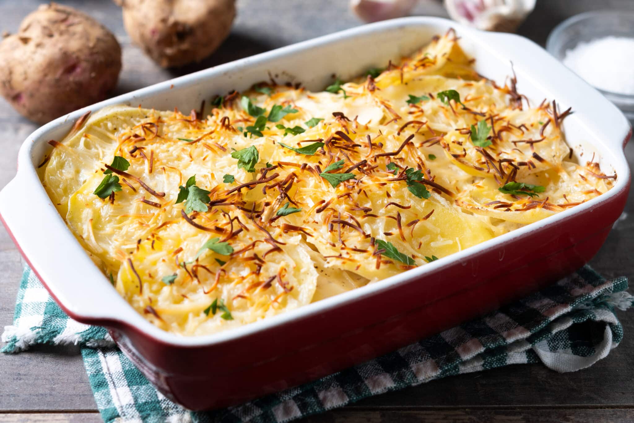 Plat d’hiver : Gratin de poireaux façon tartiflette | Aux Fourneaux