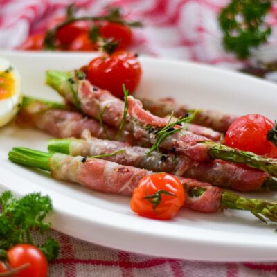 Asperges rôties au four jambon parmesan
