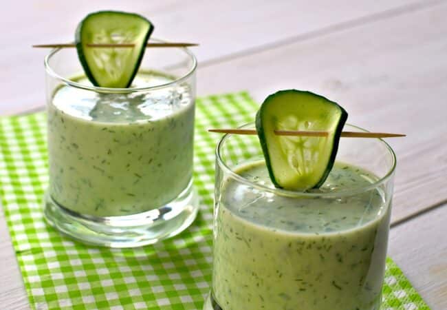 Gaspacho de concombre au yaourt grec parfait pour l’été