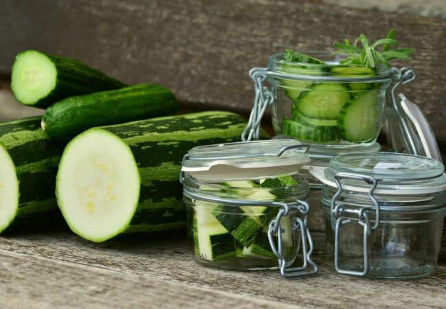 Pickles de courgettes marinées aigre-doux