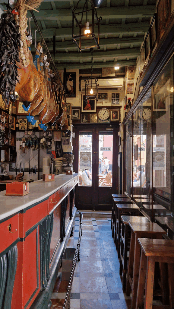 Quels sont les meilleurs bars à tapas de Séville