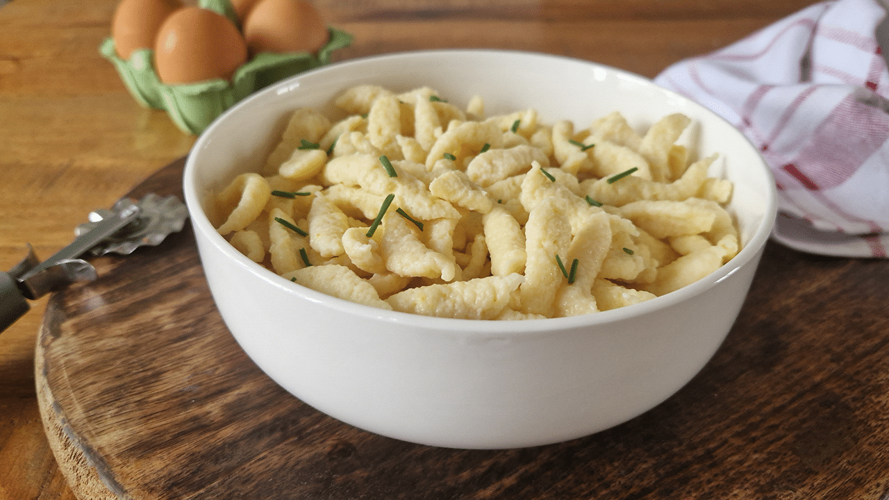 spaetzle la vraie recette des pate alsaciennes maison | Aux Fourneaux spaetzle la vraie recette des pate alsaciennes maison