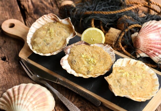 Cette recette de coquilles Saint Jacques à la Bretonne régale tout le monde à Noël Cette recette de coquilles Saint Jacques à la Bretonne régale tout le monde à Noël