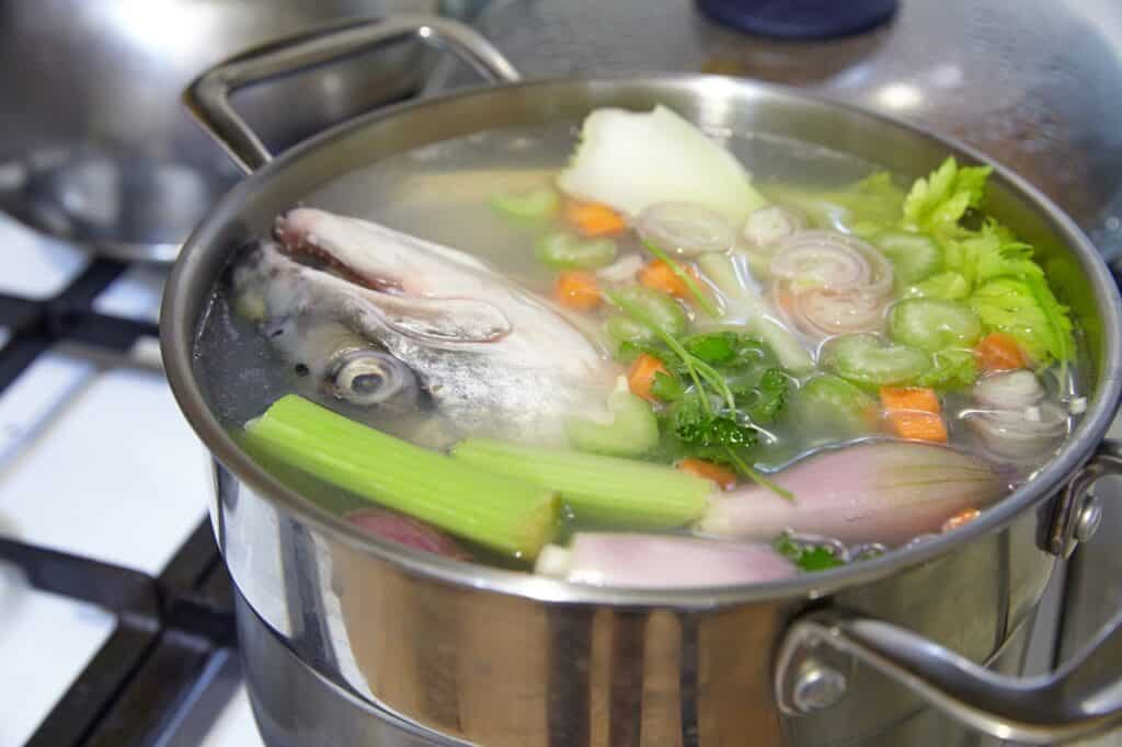 Comment faire un fumet de poisson maison recette facile 
