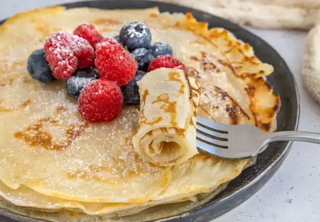 Comment réchauffer des crêpes maison et les garder bien moelleuses