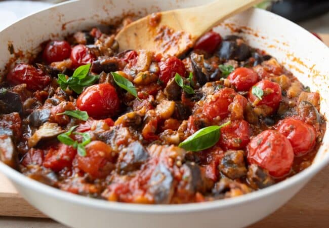 Caponata traditionnelle sicilienne la véritable recette de grand-mère