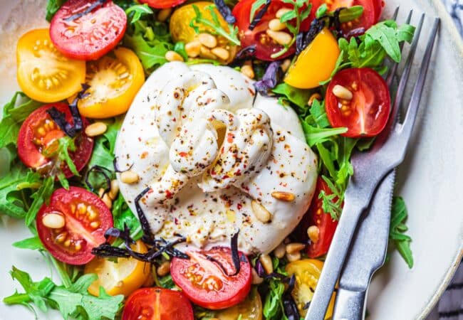 Salade italienne tomates burrata balsamique Salade italienne tomates burrata balsamique