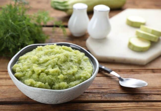 Purée de courgettes et pommes de terre épaisse : recette facile Purée de courgettes et pommes de terre épaisse : recette facile